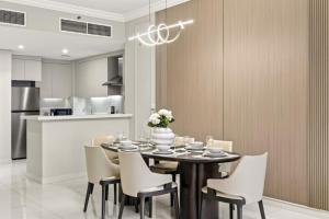 FIRST CLASS 2BR Timeless Luxury Living
