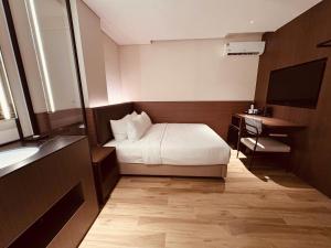 PureJoy Hotel Saigon