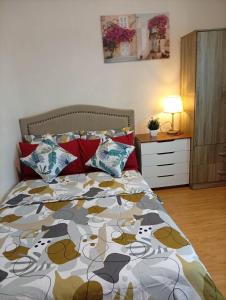 New Trend Condo Unit Mesaverte Near Ayala Mall
