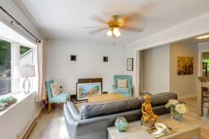 Home with Water Access: Close to Saratoga