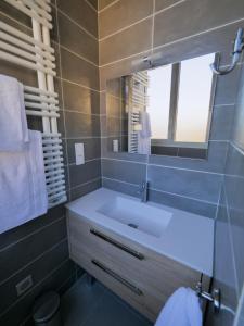 Appart'hotels Residence de Tourisme Central Parc Tours : Appartement 1 Chambre Tulipier de Virginie