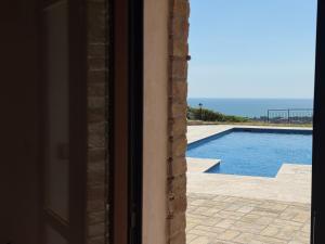 SNB001 - Pedaso, trilocale in splendida villa con piscina