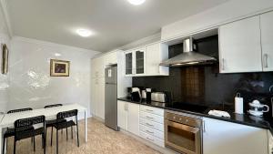 Mosqueira - Private Pool - 8 Guests - Albufeira