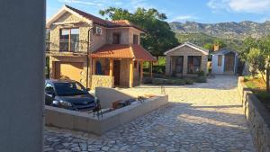 House Paklenica Stone I