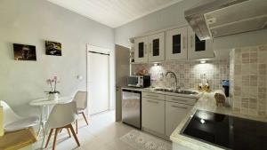 Folini House