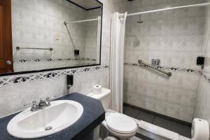 Cavi Rooms 304