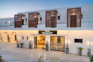 Mela Sea Suites - Seaview Private Suites