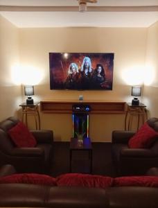 Crimson Suite