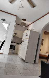 Christos apartment near the Ofrynio beach
