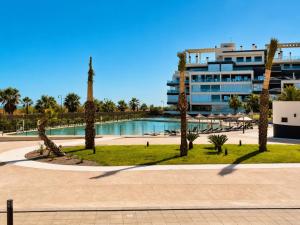 OCEAN HOMES, Luxury Apartments - By AC REAL