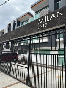 Torre Milan Sabalo Country