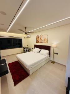 Emerald Suite with Riverview Koregaon Park