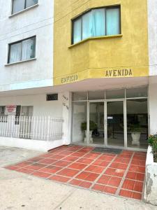 Junto a la playa, moderno y acogedor apartamento