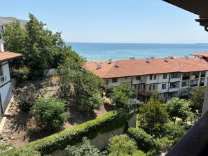 Apartment in Arena 1 with sea view