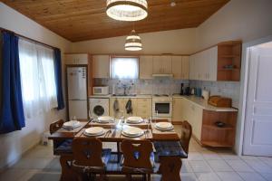 To Steki Mas - Our Little Greek Escape