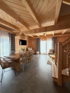 Pod Brzegiem - Luxury Chalets