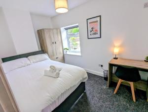 4 - Cosy Brand New 1 Bedroom Apartment - Wi-Fi