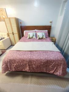 Spacious Studio w Pool, Gym, Smart Lock, Netflix