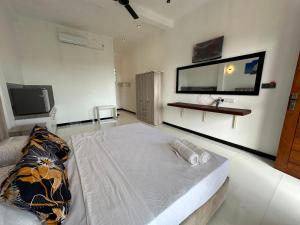 Cinnamon Ridge Unawatuna