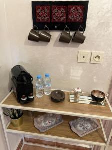 Calm 2BR - Fast WiFi - 2 Desks - Near Guéliz