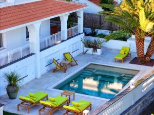 Nevada Infinity Villa with Pool, Terrace, Capri View