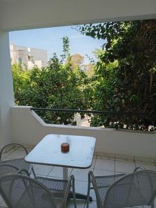 Gikas Apartments Triple Studio Garden View A2