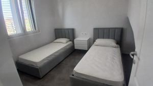 Pako house