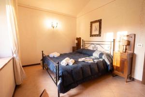 Casale Montemoro With Pool - Happy Rentals
