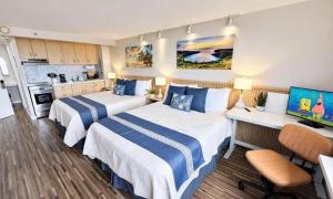 Brand New Waikiki 2BD 2BA Ocean City View, Tax included