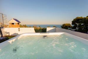 Luxury villa with sea views - heated pool - Jacuzzi