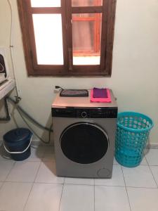 Spacious Family Apartment 5 Minutes from the Beach with Free WiFi & Parking