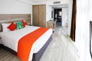 Hotels Appart' Hotel La Girafe Marseille Est - Porte d'Aubagne : photos des chambres