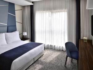 Mövenpick Hotel Apartments Downtown Dubai
