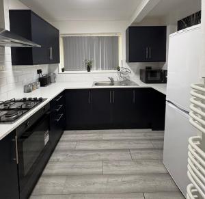 Cosy 1-Bed House on Wilton Street