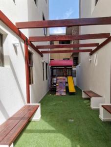 Monoambiente con piscina