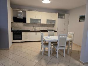 Puzzle Apart Rooms