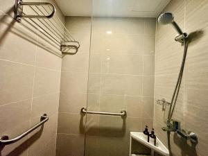 1BR at Parksuites Tower 1 Beside Landers, BGC