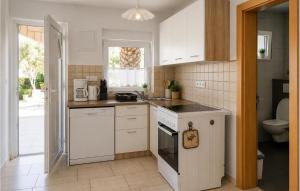 2 Bedroom Lovely Apartment In Vir