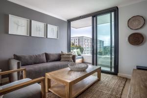 Bergsig Spacious Deluxe Corner Unit Mountain View