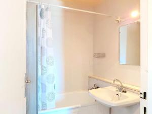 Appartement confortable - 7 pers. - FR-1-267-367