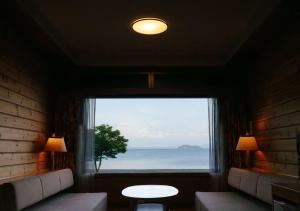 Grand Park Hotel Okubiwako Makino