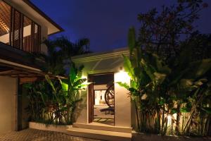 Kashantre Blue Villa
