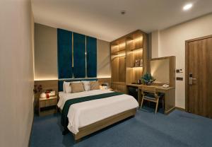 Tran Long Hotel By Urban B