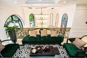 Vương Trùng Dương Hotel Quảng Ninh