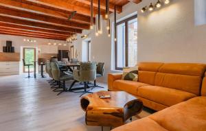 Pet Friendly Home In Svetvincenat With Sauna