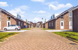 Nice Home In Uitgeest With House Sea View