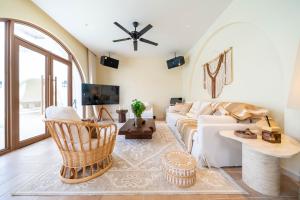 Sunshine House