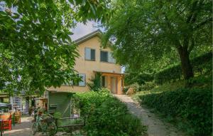 Lovely Home In Serravalle Pistoiese With Sauna