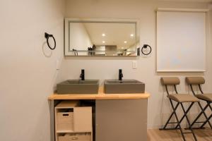 Kaede no Yado No 7 1 minute on foot from Hanazonocho Station newly built 2LDK equipped with a kitchen washing machine and dryer for up to 5 people