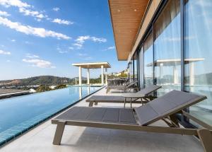 Ocean Sky Villa-6 Bedrooms Ocean View Pool Hillside Villa